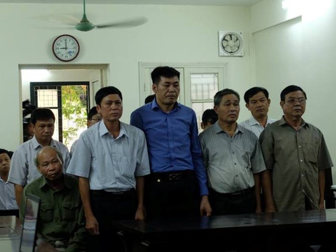 Phúc thẩm vụ đất đai Đồng Tâm: 9/10 bị cáo được giảm án - ảnh 1
