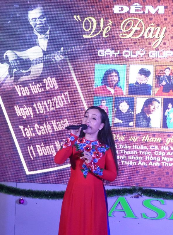 Trần Quang Lộc gửi clip cảm ơn, mong thắng bệnh tật để không phụ lòng khán giả - ảnh 1