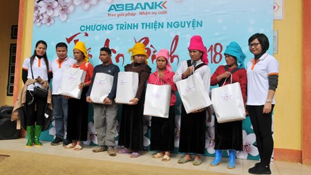 Tết đến sớm nơi lũ quét kinh hoàng - ảnh 3