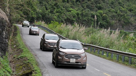 Chuyên gia đường phố Ford EcoSport 2018 - ảnh 2
