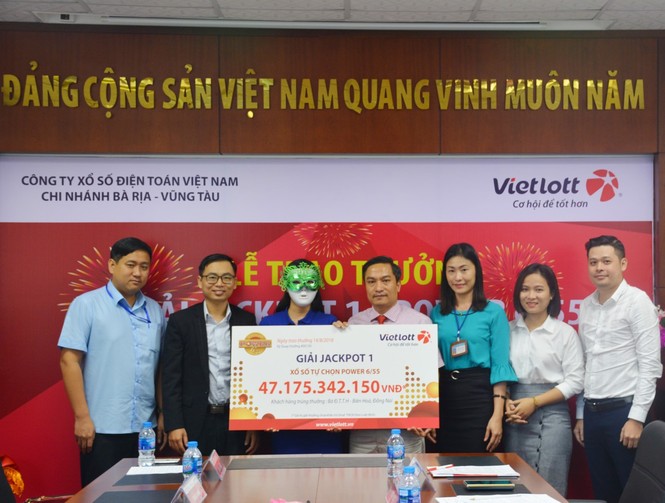Liên tiếp 2 phụ nữ trúng hàng chục tỷ đồng Vietlott - ảnh 2