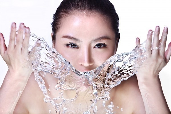 Hai cách giảm dầu nhờn cho mùa hè - ảnh 2