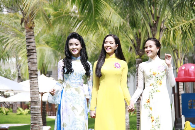 Thí sinh hoa hậu duyên dáng áo dài - ảnh 7
