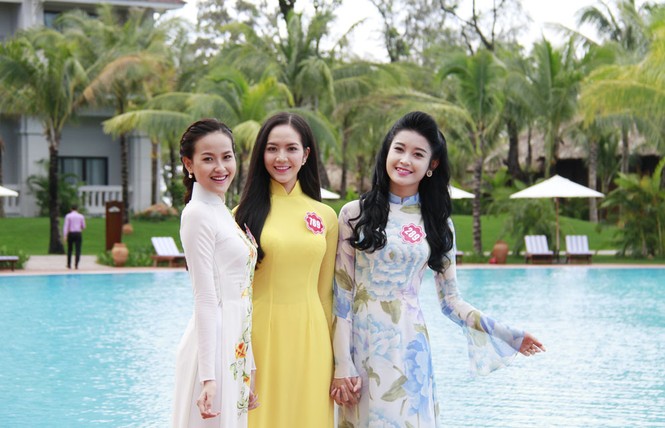 Thí sinh hoa hậu duyên dáng áo dài - ảnh 5