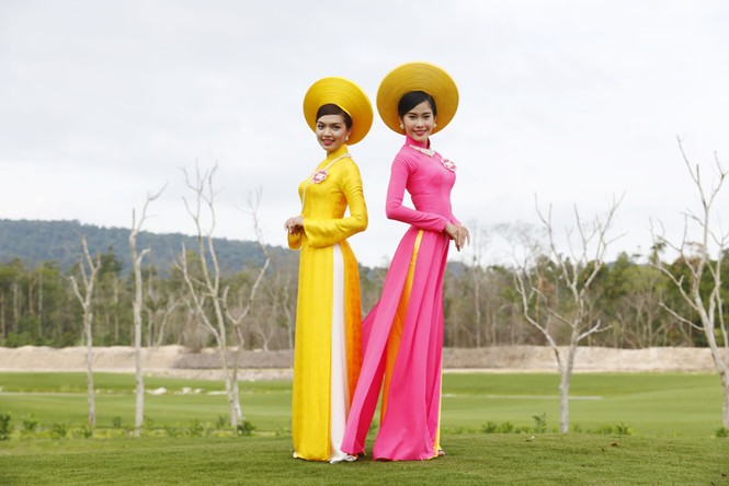 Người đẹp hoa hậu thướt tha áo dài - ảnh 5