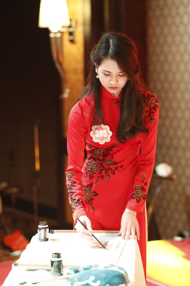 Cận cảnh buổi sơ loại thi tài năng Hoa hậu 2014 - ảnh 8