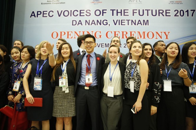 Những đại biểu xinh đẹp hút ánh nhìn ở APEC - ảnh 14