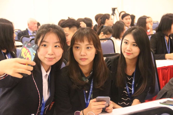 Những đại biểu xinh đẹp hút ánh nhìn ở APEC - ảnh 6