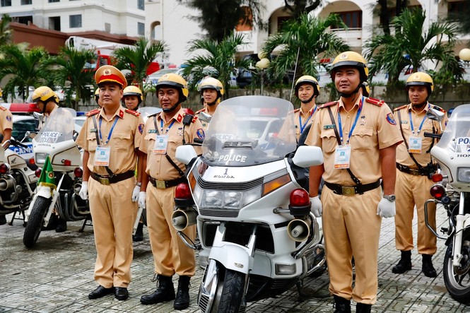 TP Hồ Chí Minh 'chi viện' 100 CSGT cho Đà Nẵng dịp APEC - ảnh 7