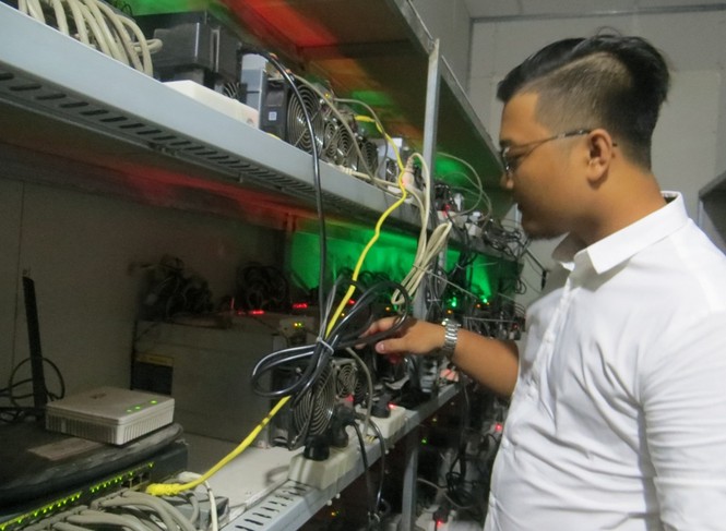 Hơn 7.000 'trâu cày' Bitcoin đã nhập về TPHCM - ảnh 1