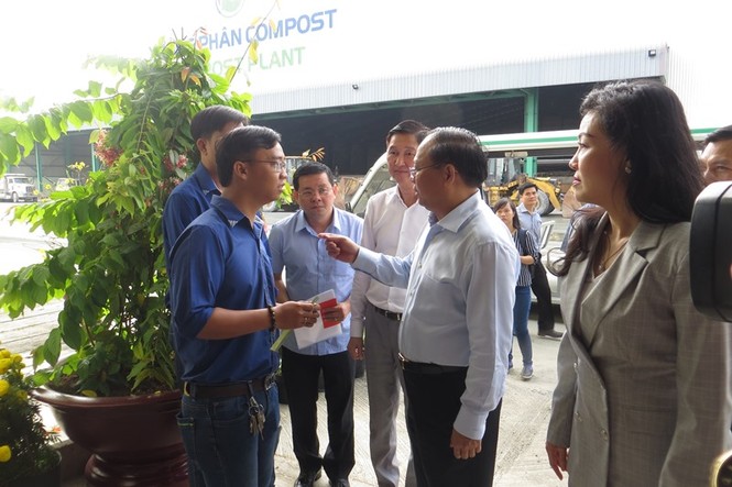 Lãnh đạo TPHCM thăm, chúc Tết công nhân Đa Phước - ảnh 5