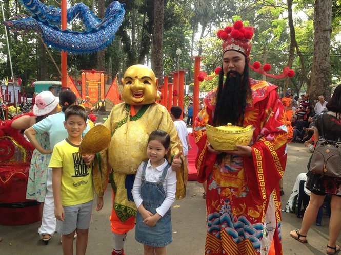 Mùng 3 tết, rủ nhau đi ngắm 'kỳ hoa dị thảo' ở Sài Gòn - ảnh 17