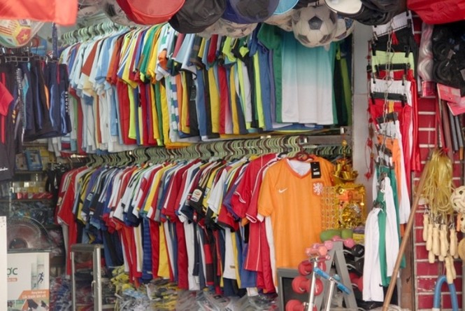 Nở rộ dịch vụ ăn theo World Cup - ảnh 5