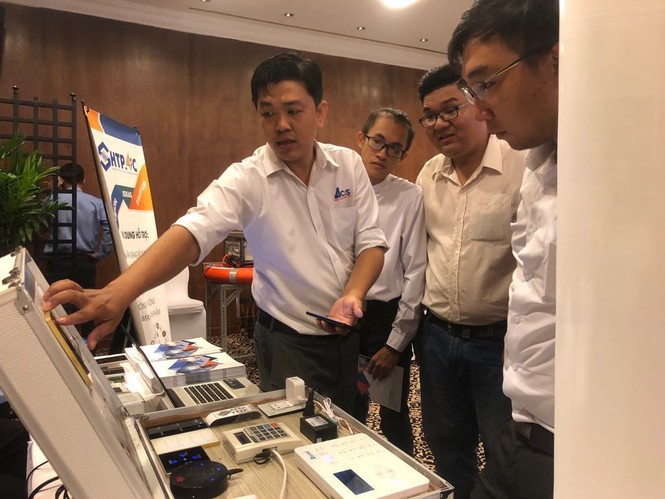 TPHCM thử nghiệm cảm biến đo độ rung cầu đường - ảnh 1