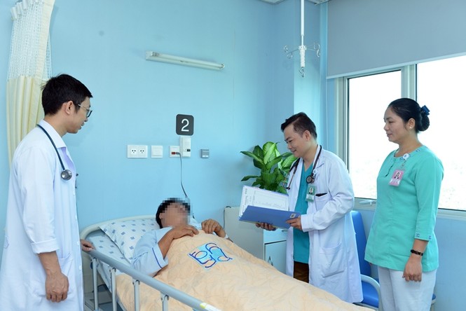 Cụ ông 91 tuổi suýt chết vì nhồi máu cơ tim do gia đình nhầm say rượu - ảnh 1