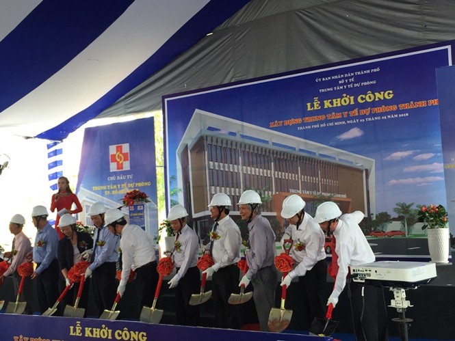 Y tế dự phòng là giải pháp căn cơ cho quá tải bệnh viện - ảnh 1
