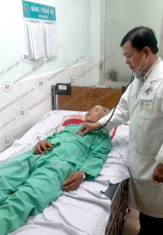 Uống thuốc tim mạch không đều, cụ ông bị tắc mạch máu vì huyết khối - ảnh 1