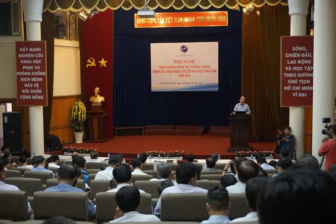 Không để bệnh nhân sởi ngồi khám bệnh cùng bệnh nhân tay chân miệng - ảnh 1