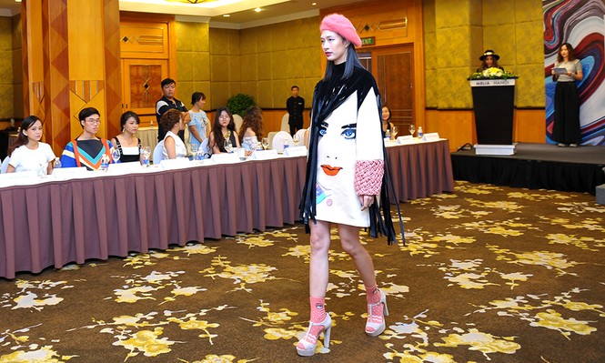Trình diễn thời trang tốt nghiệp ‘không giới hạn’ - ảnh 3