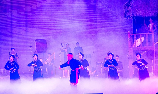 Mãn nhãn màn múa nghệ thuật của thiếu nữ miền sơn cước - ảnh 16