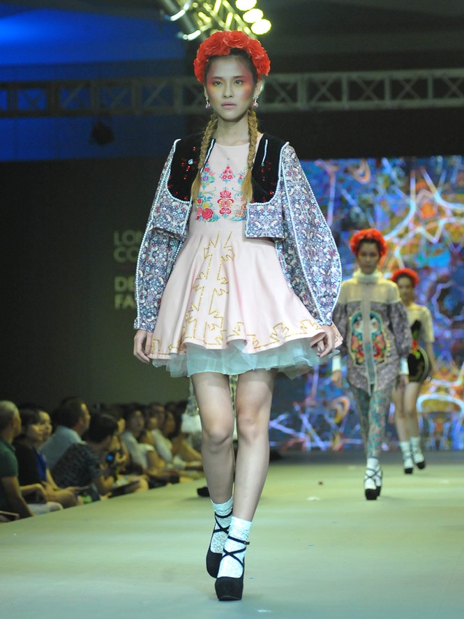 Chiêm ngưỡng thiết kế thời trang Búp bê Nga - ảnh 7