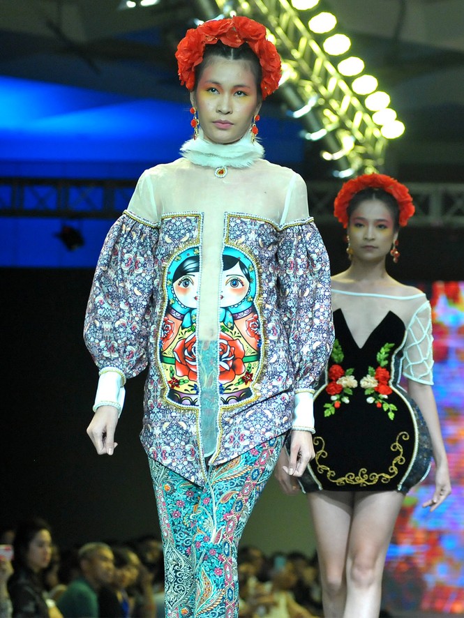 Chiêm ngưỡng thiết kế thời trang Búp bê Nga - ảnh 11