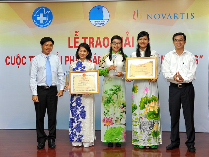 Trao giải thưởng cuộc thi Giải pháp sáng tạo y tế cộng đồng 2016 - ảnh 2