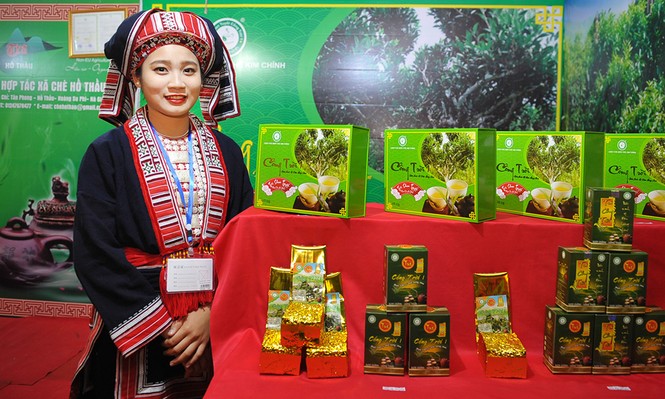 Thiếu nữ Dao khoe sắc đêm hội thưởng trà hữu cơ - Organic - ảnh 2
