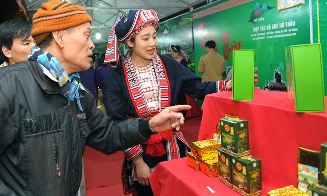 Thiếu nữ Dao khoe sắc đêm hội thưởng trà hữu cơ - Organic - ảnh 4
