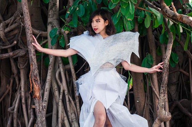 Ngắm bộ sưu tập thời trang làm từ ‘rác’ của giới trẻ Hà thành - ảnh 3