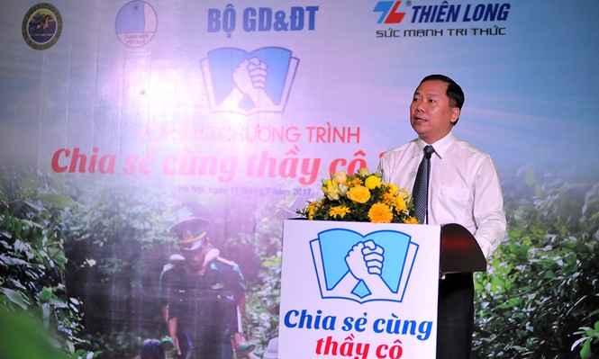 Tuyên dương 60 thầy giáo mang quân hàm xanh - ảnh 1