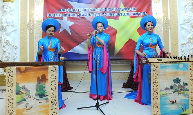 Nồng ấm đêm giao lưu Việt Nam - Cu Ba tại Festival thanh niên, sinh viên thế giới - ảnh 10