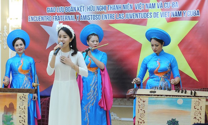 Nồng ấm đêm giao lưu Việt Nam - Cu Ba tại Festival thanh niên, sinh viên thế giới - ảnh 12