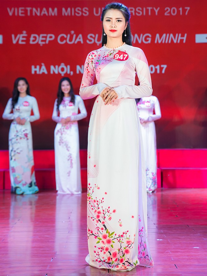 Nhan sắc các nữ sinh miền Bắc vào Chung kết Hoa khôi Sinh viên Việt Nam - ảnh 12