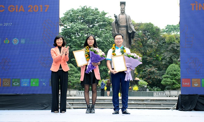 15 cá nhân, tổ chức nhận Giải thưởng Tình nguyện Quốc gia 2017 - ảnh 7