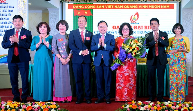 Chị Trần Thị Bích Ngọc tiếp tục làm Chủ tịch Công đoàn cơ quan T.Ư Đoàn - ảnh 8