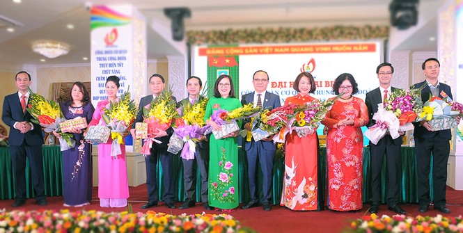 Chị Trần Thị Bích Ngọc tiếp tục làm Chủ tịch Công đoàn cơ quan T.Ư Đoàn - ảnh 9