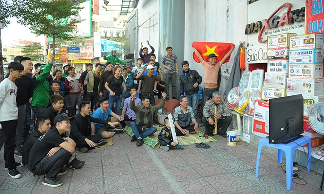 Người Hà Nội 'cháy' cùng U23 Việt Nam