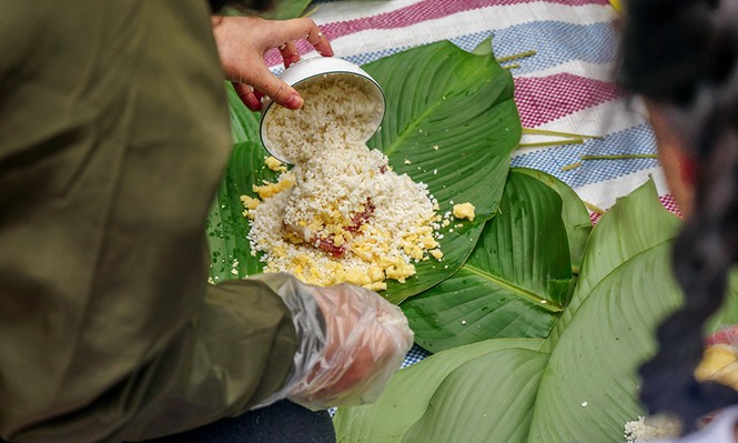 Giới trẻ Hà thành gói bánh chưng tặng người nghèo - ảnh 2