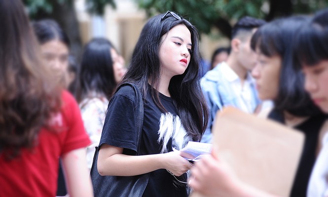 Nữ sinh mang nét Tây phương nổi bật giữa ngày hội tuyển sinh - ảnh 12