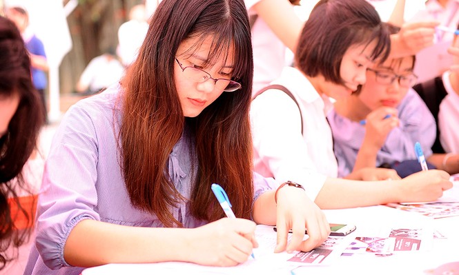 Nhiều cơ hội việc làm ngành tài chính ngân hàng cho giới trẻ - ảnh 3