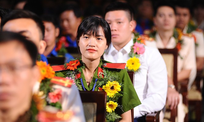 Toàn cảnh tuyên dương Thanh niên tiên tiến làm theo lời Bác lần thứ V - ảnh 6