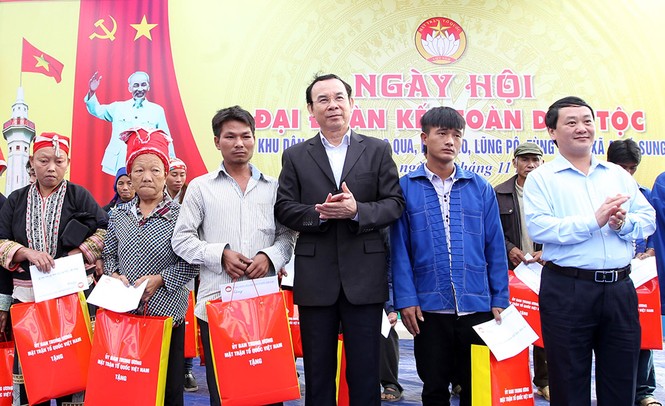 Bí thư T.Ư Đảng Nguyễn Văn Nên dự Ngày hội Đại đoàn kết tại Lào Cai - ảnh 2