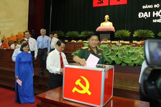 Bầu 69 đại biểu vào Ban Chấp hành Đảng bộ TPHCM khoá X - ảnh 1