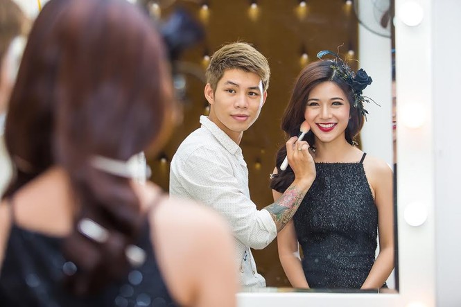 Lala hội ngộ 'Bộ tứ 10A8' tại Liên hoan phim - ảnh 2