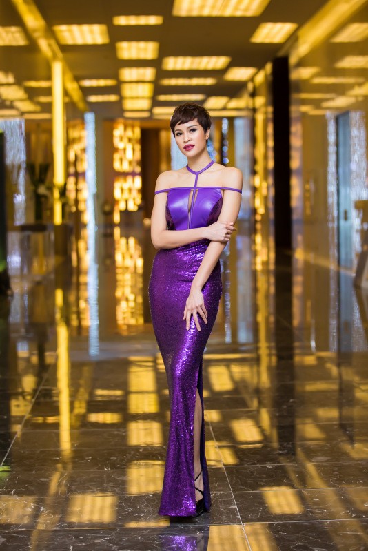 Kỳ Duyên khoe lưng trần quyến rũ với váy xẻ táo bạo - ảnh 8