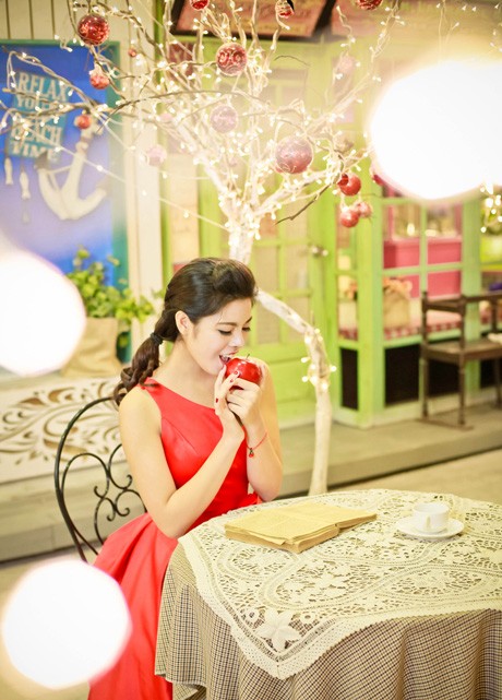 Nữ sinh mơ màng trong khung cảnh cổ tích - ảnh 4