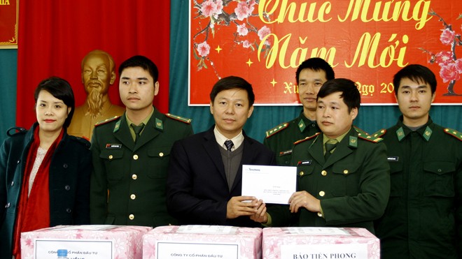 Nghĩa tình xuân biên giới, Tết hải đảo - ảnh 2