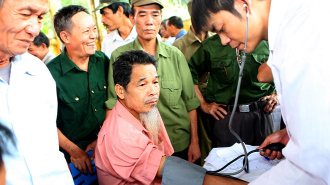 Lửa tri ân trong trái tim người trẻ - ảnh 1