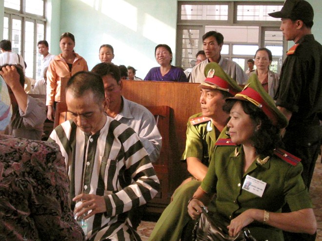 Vụ án Huỳnh Văn Nén: Nhiều vi phạm nghiêm trọng trong tố tụng - ảnh 1